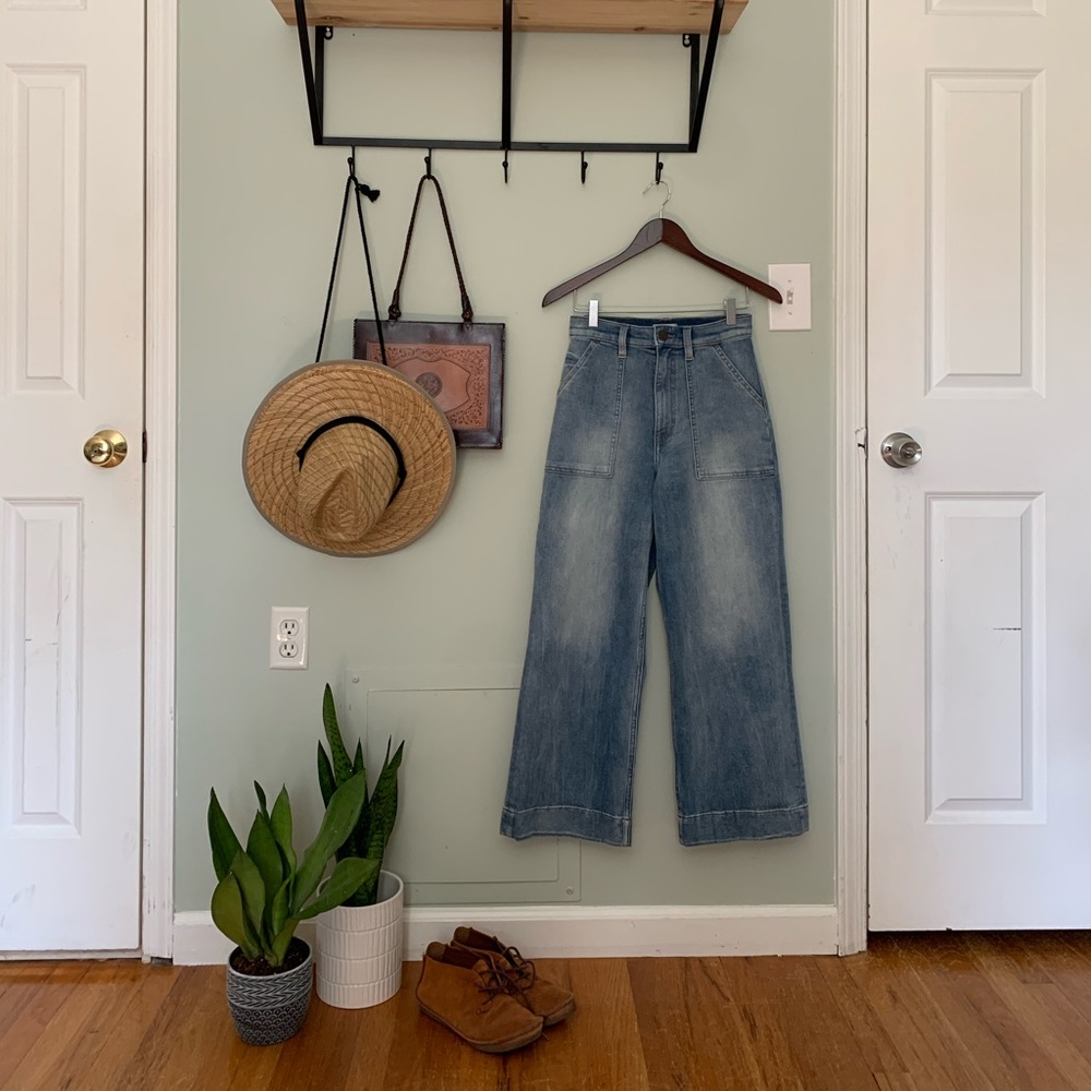 High Waisted Wrangler Carpenter Wide Leg Crop Pant